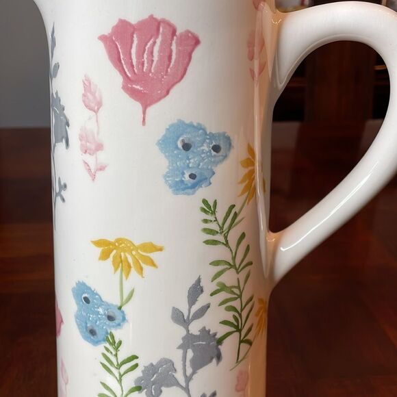 Floral Pitcher Flower Vase - Picture 4 of 8